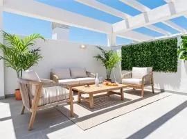 Luxury Apartment With Roof Terrace - Central Estepona