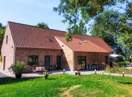 Amazing Home In Knesselare With Sauna