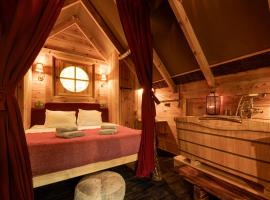 Les Cabanes de Rensiwez, hotel v destinaci Mabompré