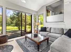 QUEEN ESTHER 2425 condo