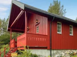 Beautiful Home In Tustna With Wifi