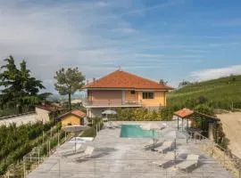 IL VOLO, piscina e wellness