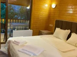 Dililuxe Hotel