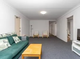 2BR Apartment Close to Glebe Park and Canberra City - Hosted by CanStay