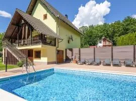 Nice Home In Brestovac With Sauna