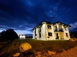 Noclegi Sunny House