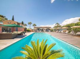Les Capucines Saint Tropez, hotel v Saint-Tropez
