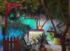 The Bearded Dad Hostel, ξενοδοχείο στα Τίρανα
