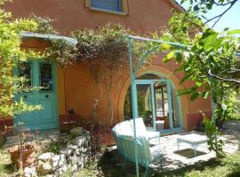 maison de charme, hotel v destinaci Miscon