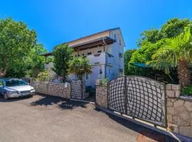 Apartment Lokvica