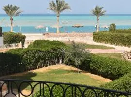 Golden Beach 2 Ras Sedr شاليه على البحر قرية جولدن بيتش 2 راس سدر