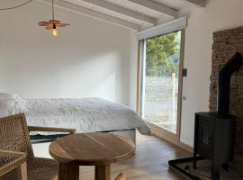 Cabaña El galpon - Villa Meliquina de Espacio Bandurrias -, khách sạn ở Villa Meliquina