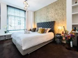 Luxurious boutique suite in City Center