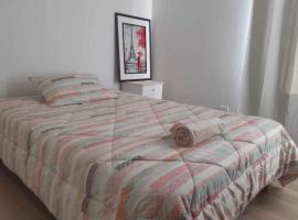 Lily House, hotel in Ica