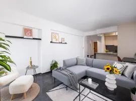 Glyfada First Class Suite