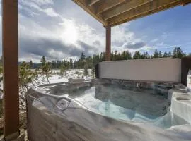 Mountain Peak Home