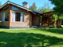 Caba&ntilde;as La Perla, hotel con spa en Golondrinas