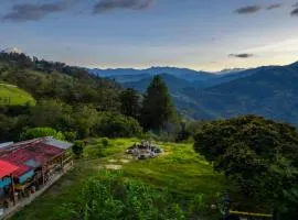 Posada Las Montañas del Edén