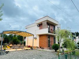 Lovely Villa Ureki, παραθεριστική κατοικία σε Ureki