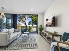 Paradise on Gregory Unit 4 of 21 Gregory St SWR- Full Linen provided