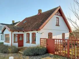 Gorgeous Home In Sankt Ibb With Wifi