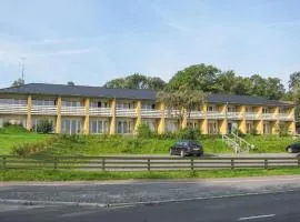 Lovely Apartment In Allinge With Wifi