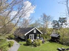 4 Bedroom Pet Friendly Home In Græsted