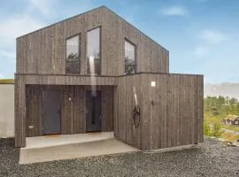 4 Bedroom Stunning Home In Rauland