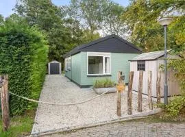 Cozy Home In Baarland With Wifi
