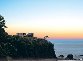 private villa YUHIMI 夕日見の丘, vila v destinaci Wajiki