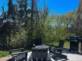 Palmer Pointe Heights Colorado Adventure Home Base WiFi, AC & Pets