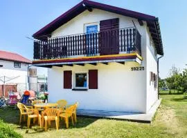Gorgeous Home In Dzwirzyno With Wifi