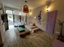 3BHK Villa near City center Metro Noida sector 31
