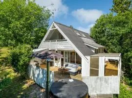 Holiday Home Ebeltoft 304