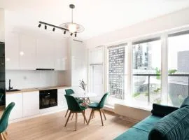 Golden Apartments-Sok15
