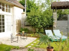Maisonnette indépendante en lisière de forêt