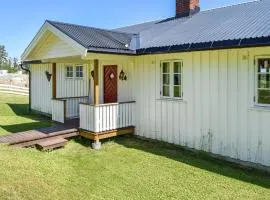 Holiday Home Hunndal Skumlivegen