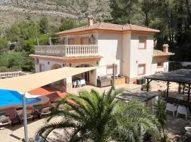 Casa Luna