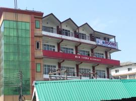 Mid Town Residency, hotel v destinaci Sundarnagar