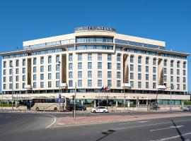 Hotel Nelva, hotel em Múrcia