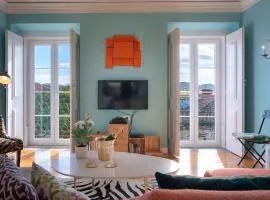 GuestReady - Elegant River View Duplex in Belem
