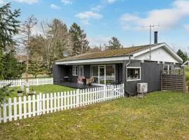 3 Bedroom Gorgeous Home In Gilleleje