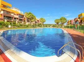 2 Bedroom Lovely Apartment In Orihuela