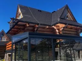 Domek w Białce z JACUZZI w ogrodzie