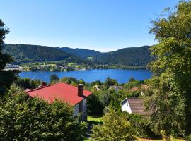 Le Herbau, hotelli kohteessa Gérardmer