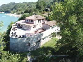 Agriturismo Incantesimo del Lago Salto, hotel v destinaci Varco Sabino