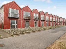 Three-Bedroom Holiday Home In Ulfborg