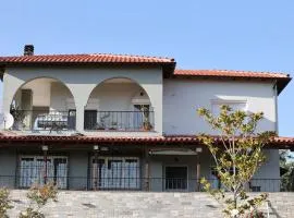 Dafne's Retreat by Booking Kottas