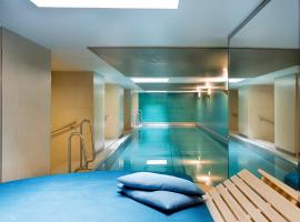 Adina Apartment Hotel Berlin Checkpoint Charlie