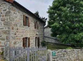 Gîte Gîtes de France 4/6 personnes à la Vialatte
